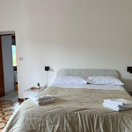 Atomos Bed & Breakfast Alvignano ภายนอก รูปภาพ