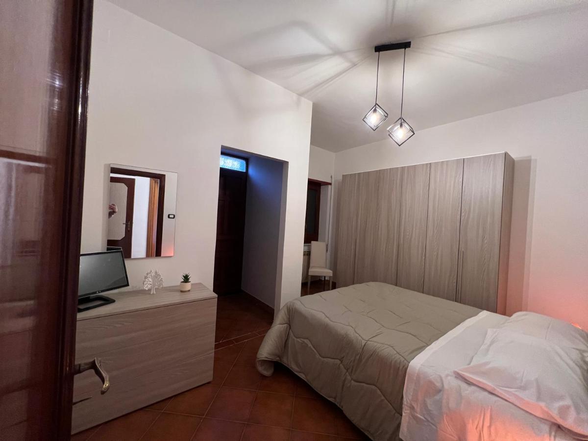 Atomos Bed & Breakfast Alvignano ภายนอก รูปภาพ