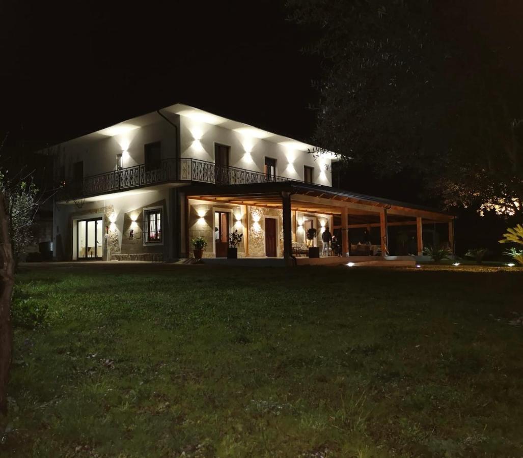 Atomos Bed & Breakfast Alvignano ภายนอก รูปภาพ